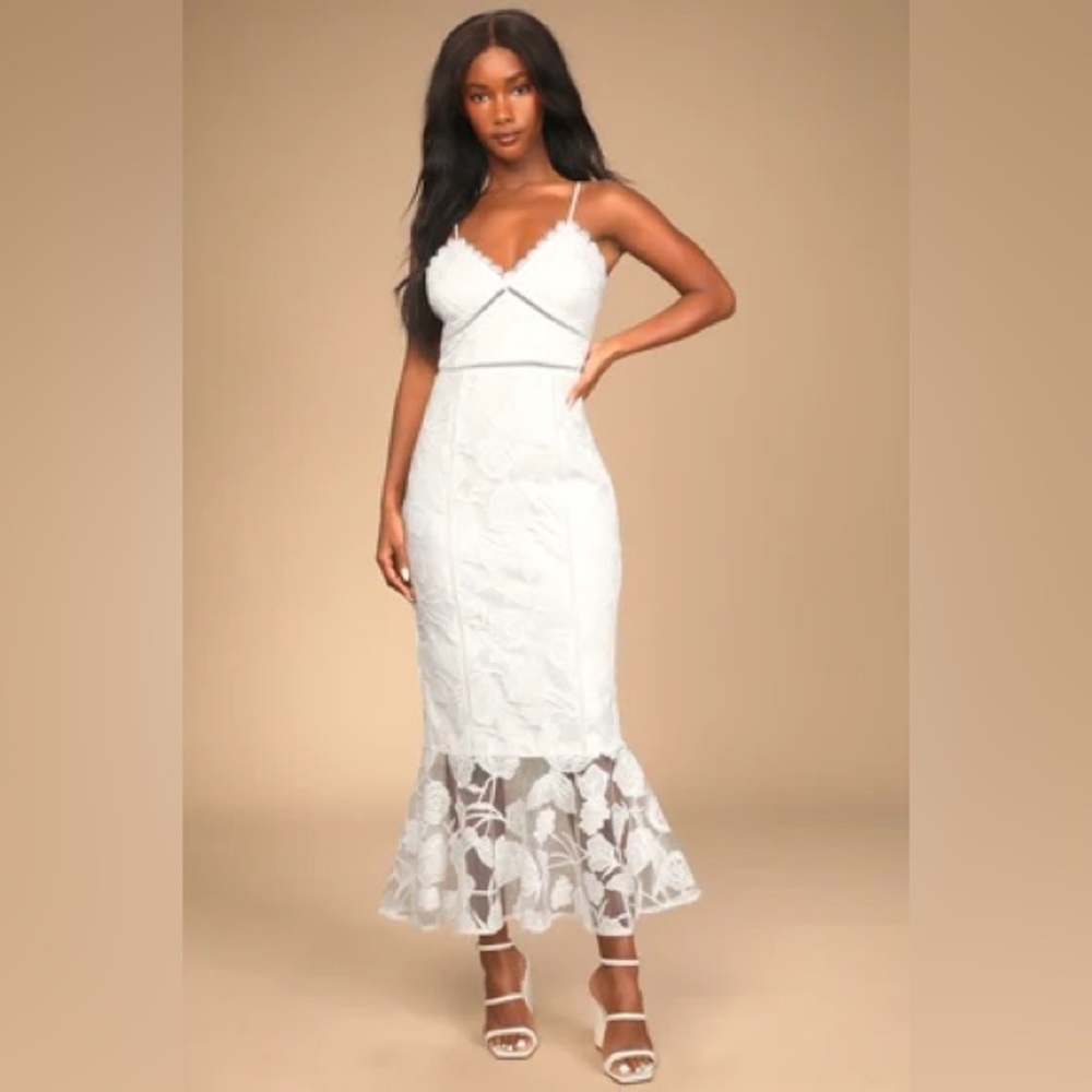 lulus white lace trumpet dress